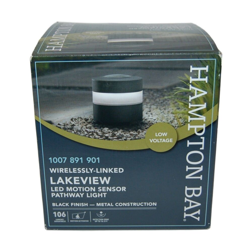 HAMPTON BAY LAKEVIEW WIRELESS MOTION SENSOR LED BLACK METAL PATHWAY LIGHT - NEW